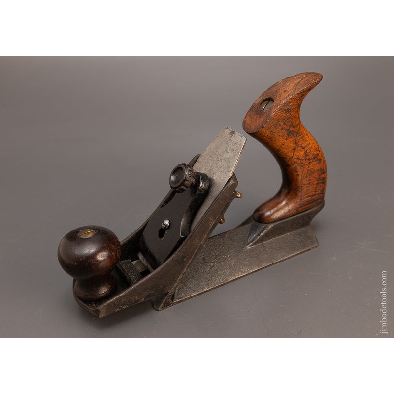 Rare Type One STANLEY No. 72 Chamfer Plane with Japanned Sides – 116796