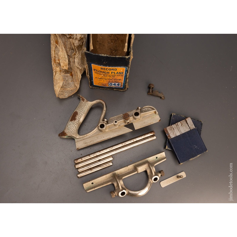 100% Complete RECORD No. 044 Plough Plane in Original Box – 113594