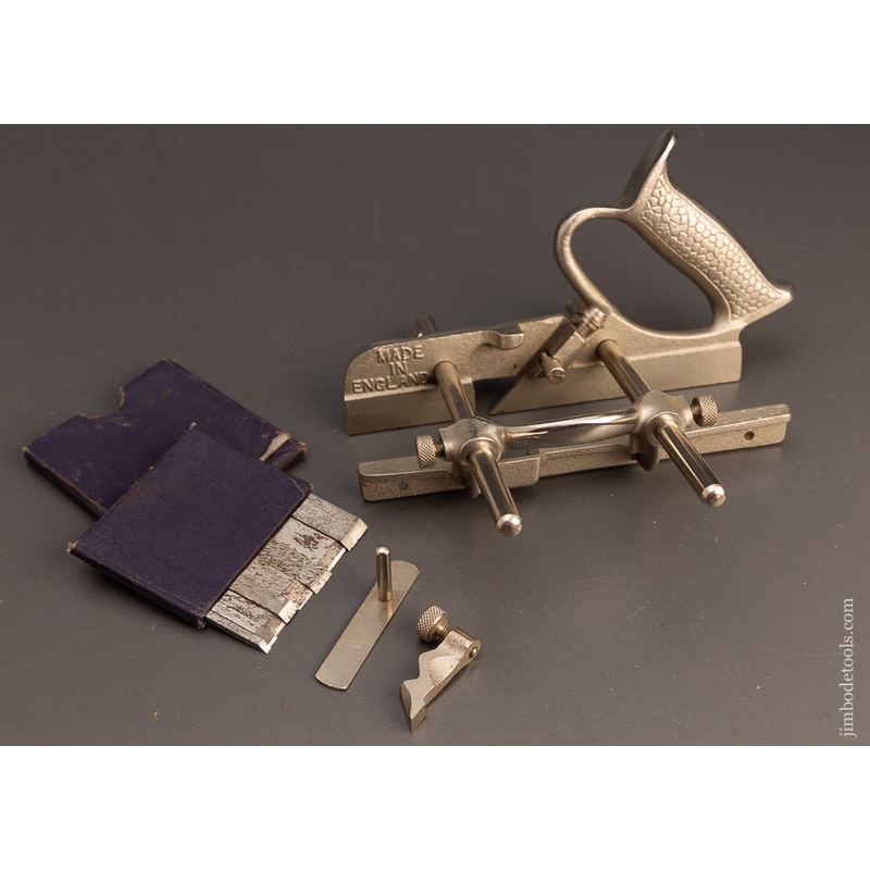 RECORD No. 044 Plough Plane – 113664