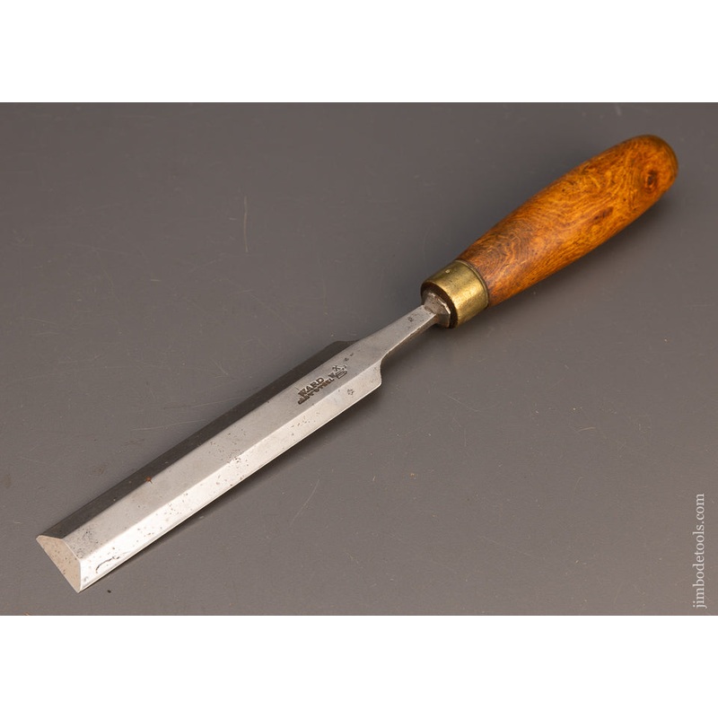 Sweet WARD 1 1/4 Inch Bevel Edge Paring Chisel with Boxwood Handle — 114029