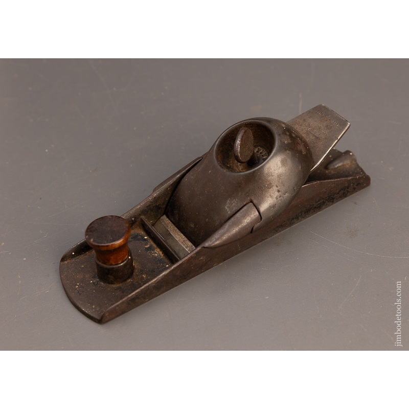 Very Fine SELDEN BAILEY WOONSOCKET MODEL B DEFIANCE Block Plane – 113871