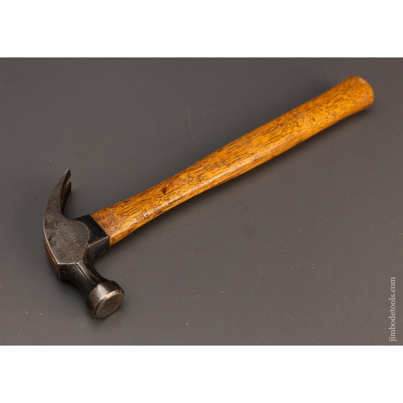 10 Ounce STANLEY No. 52 1/2 Hammer – 114220