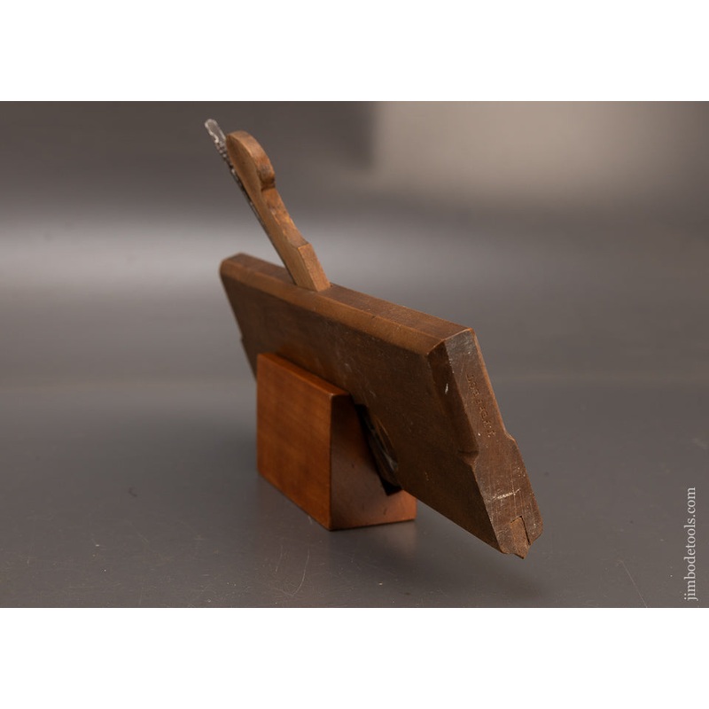 Rare Center Snipe Bill Moulding Plane – 114487