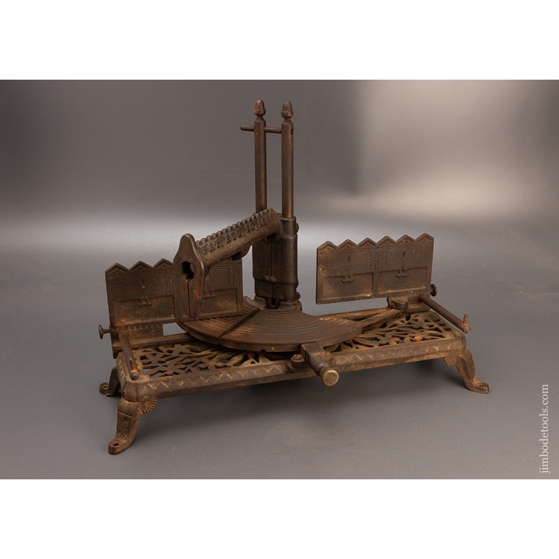 Stunning Ornate STANDARD MCH. CO. WEEDSPORT, NY Cast Iron Miter Box – 114607 – AS OF DEC 27