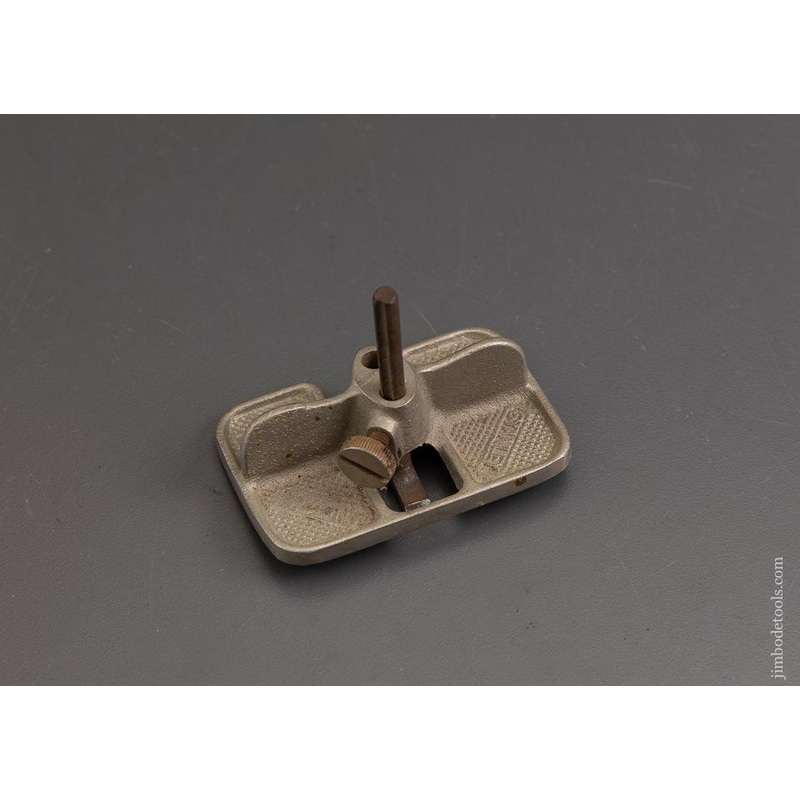 STANLEY No. 271 Miniature Router Plane with 1/4 inch Cutter – 90789