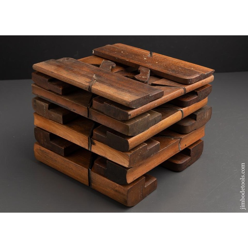 Put Together Graduated User Set of Fourteen MOSELEY Hollows & Rounds Moulding Planes – 91564