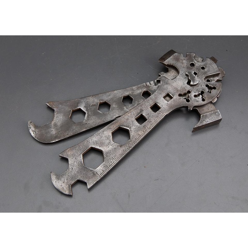 Rare! HERKULES Patent Axe and Combination Tool – 93501