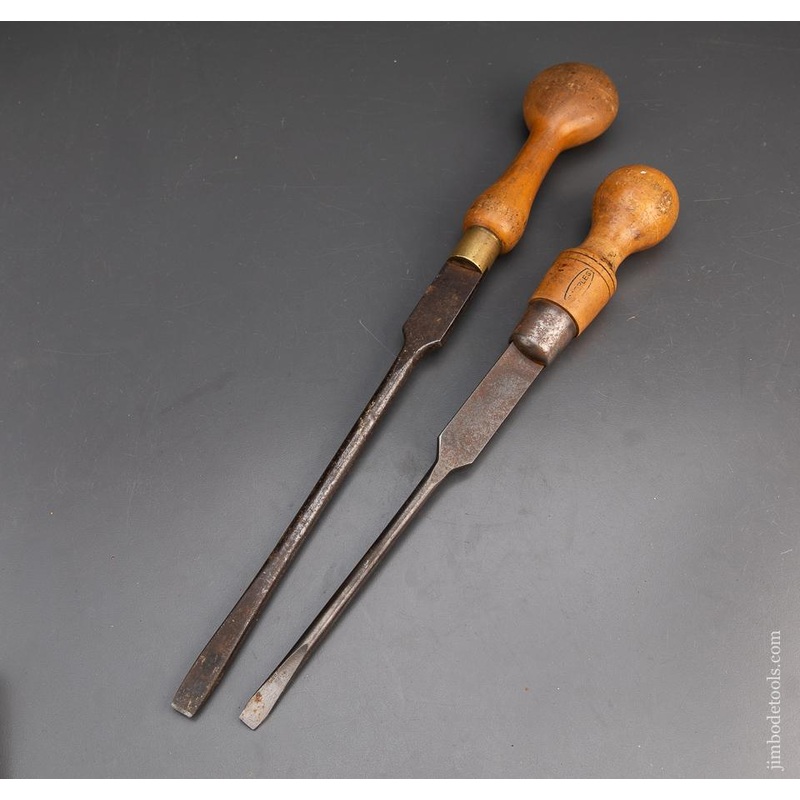 Two MARPLES Boxwood Handled Cabinet Maker’s Turn Screws – 94056