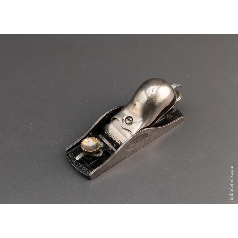 Very Fine STANLEY No. 18 Block Plane – 94546