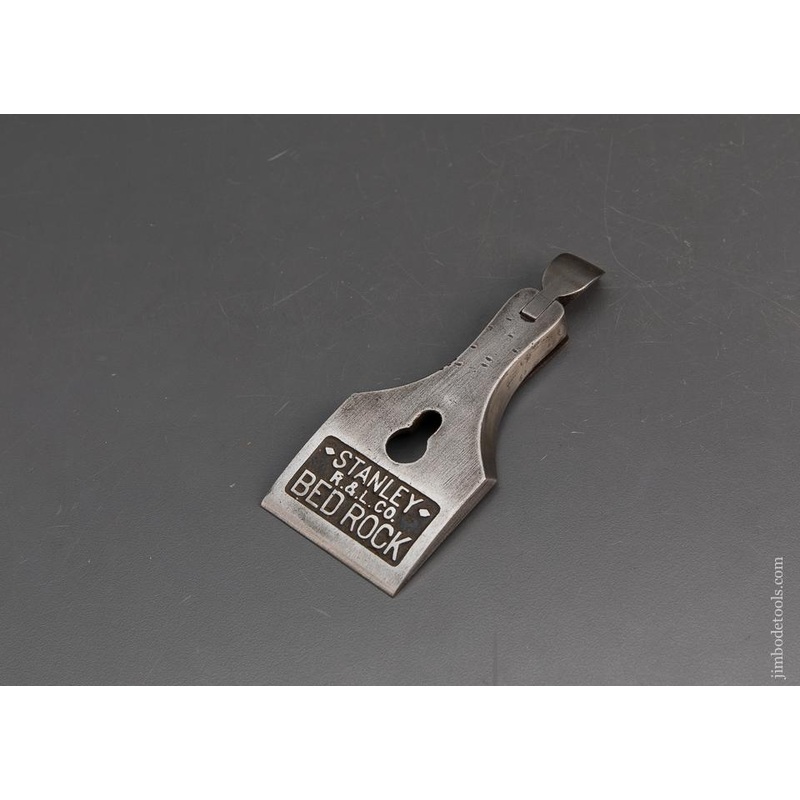 2 1/4 Bedrock Lever Cap – 94956