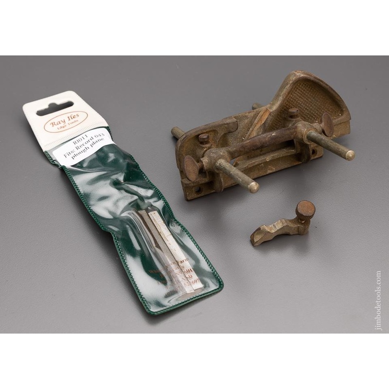 RECORD NO. 043 Plow Plane with 3 Cutters and No Stops – 97263