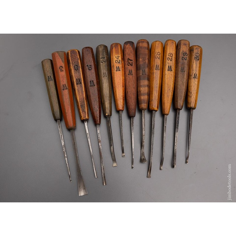 Set of 12 Excellent Carving Chisels by MAIERS – 97252