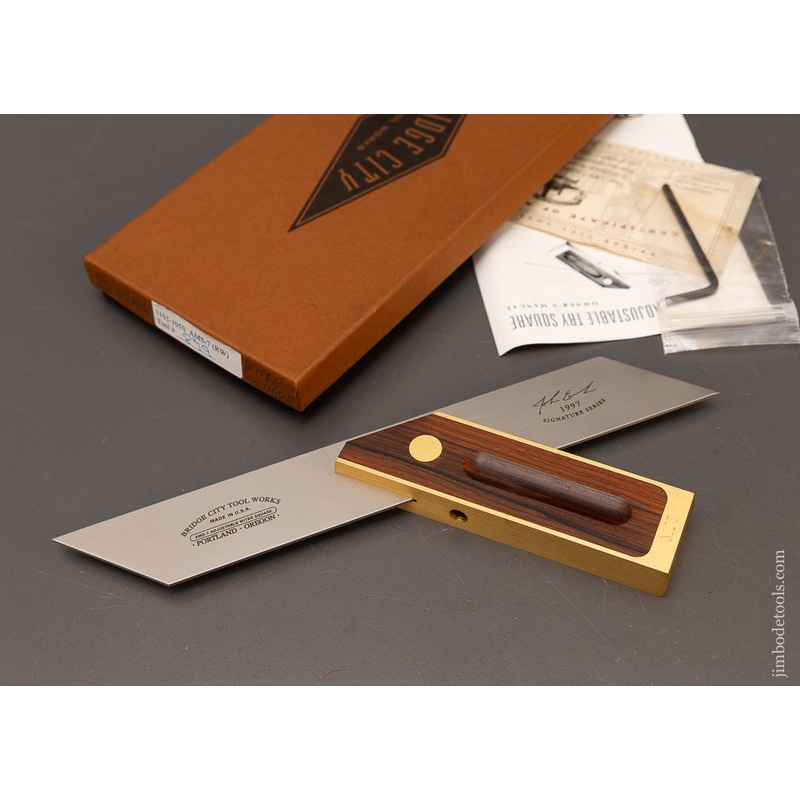 BRIDGE CITY TOOL WORKS NO. AMS-7 RW Adjustable Miter Square Mint in Box – 116929